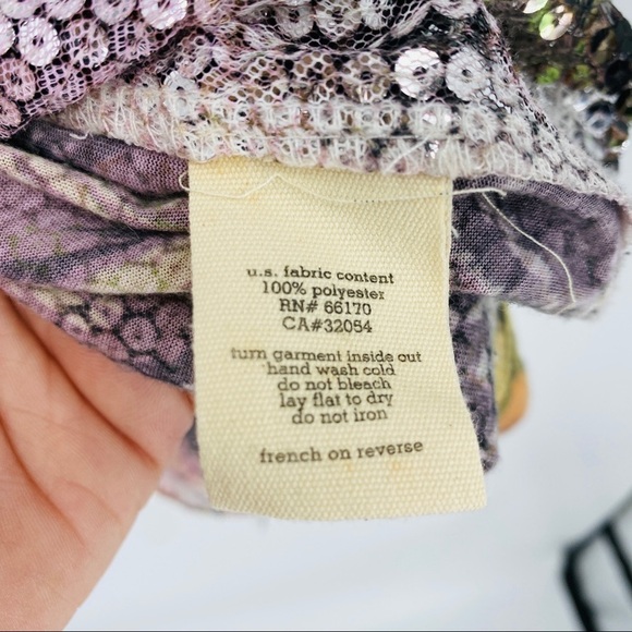 Silence + Noice Anthropologie Tropical Sequined Tank Top Jungle Animal sz Sm - Picture 13 of 13